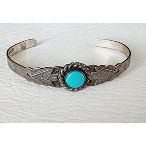 VINTAGE NAVAJO INDIAN STERLING TURQUOISE DOUBLE ARROW CUFF BRACELET